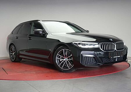 BMW 520 d Touring M Sport Leder/ACC/Kamera/Virtual/L