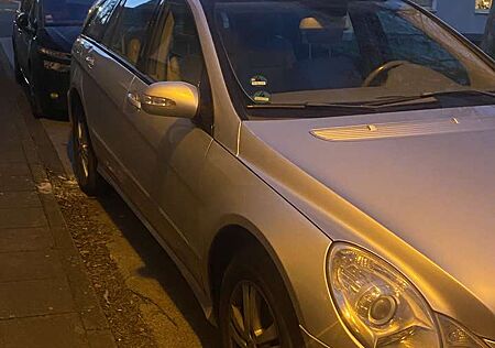Mercedes-Benz R 350 L 4Matic (251.165)