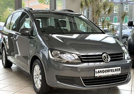 VW Sharan Volkswagen Volkswagen Sharan1.4 TSI Comfortline*1HAND*NAV*