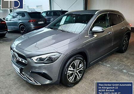 Mercedes-Benz GLA 200 Progressive Line Pano AHK Multibeam
