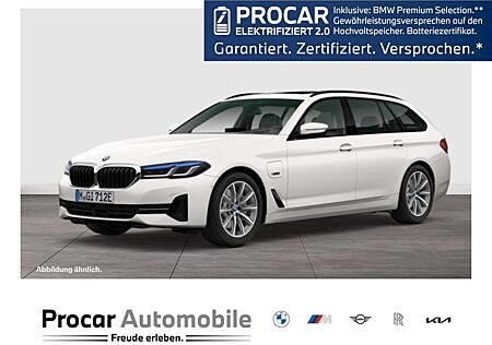 BMW 530 e xDrive Touring HUD PANO ACC AHK RFK NAVI