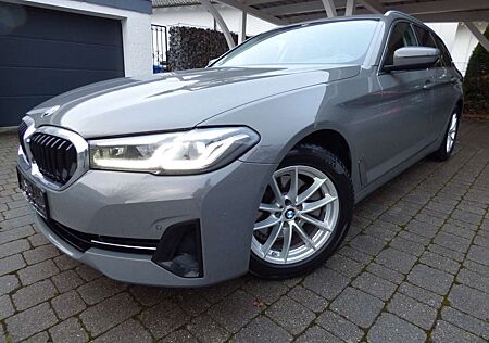 BMW 520 d Touring*LED*Sportsitze*Kamera*DAB*FACELIFT