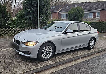 BMW 320 i