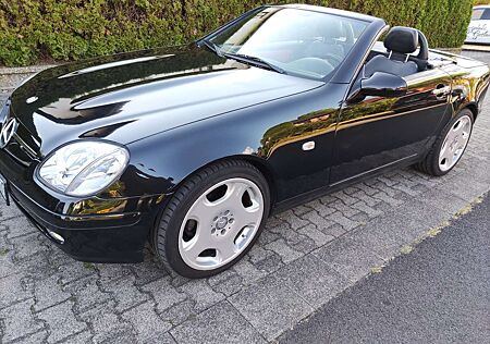 Mercedes-Benz SLK 200
