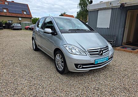 Mercedes-Benz A 160 Autotronic Elegance*PDC*Sitzh.*TÜV NEU*