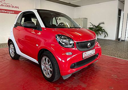 Smart ForTwo coupe *Klima+ TMP+ BT+ Alu Felg.+ LED Tgfl.