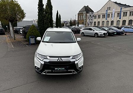 Mitsubishi Outlander 2.0 2WD CVT Active