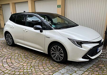 Toyota Corolla 2.0 Hybrid Club