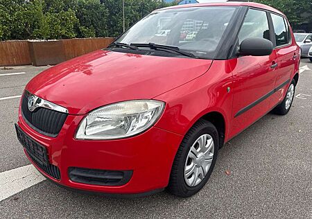 Skoda Fabia Classic*8fach*TÜV neu*1Hand*