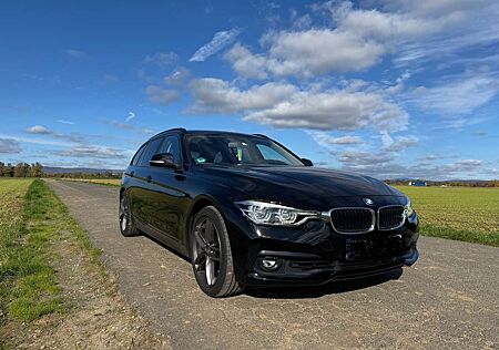 BMW 320i 320 Touring Aut. Advantage