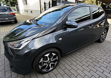 Toyota Aygo x-play Team Deutschland