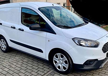 Ford Transit Courier S&S Trend
