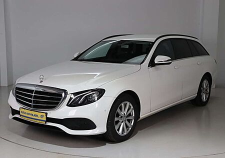 Mercedes-Benz E 200 * LED * el. Sitze * RFK