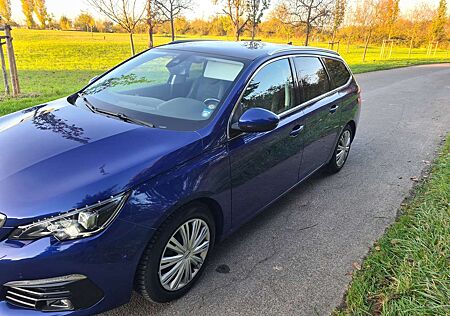 Peugeot 308 SW BlueHDi 120 EAT6 Stop