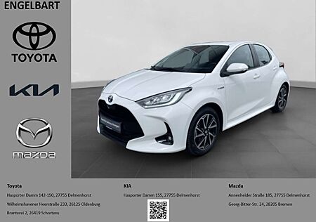 Toyota Yaris 1.5 Hybrid Club Allwettereifen
