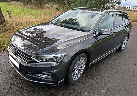 VW Passat Variant Volkswagen 1.5 TSI R-Line