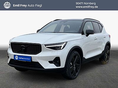 Volvo XC40 XC40 B3 B DKG Plus Black Edition 120 kW, 5-türig