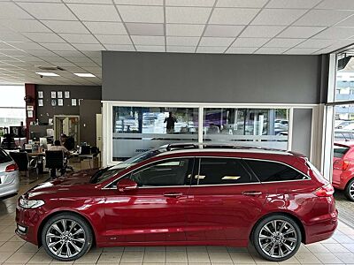 Ford Mondeo Turnier Vignale Auto LED Massage AHK Navi