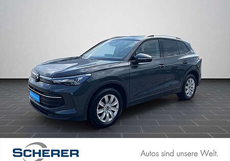 VW Tiguan Volkswagen 1,5 TSI DSG Style NAVI/LED/AHK/Head Up Di