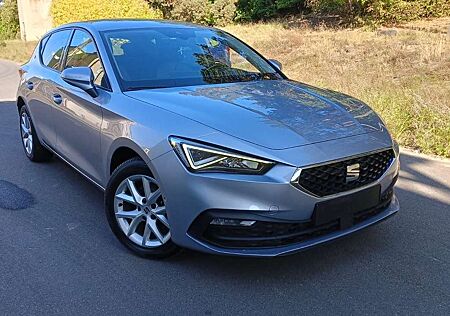 Seat Leon gebraucht kaufen Seat Leon Style NaviLedGarantie3Z.KlimaWinterPaket