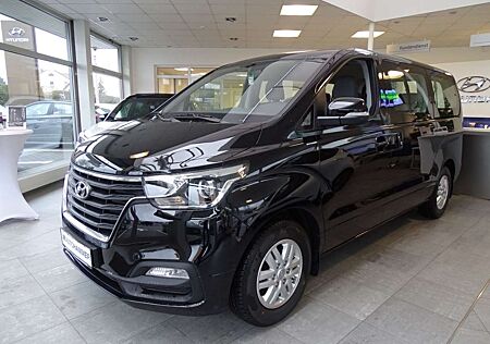 Hyundai H-1 Travel 2.5 CRDi AT Trend 8-Sitz Navi SHZ AHK