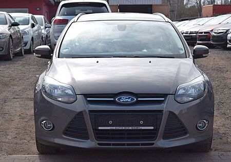 Ford Focus Turnier Champions Edition