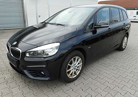 BMW 218 Sport Line AHK Navi Kamera PDC