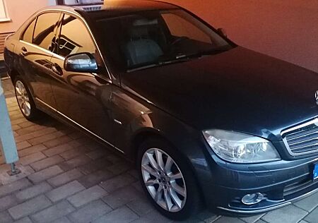 Mercedes-Benz C 230 7G-TRONIC Elegance