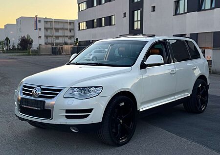 VW Touareg Volkswagen 4.2 V8 Navi Xenon Solar Standhzg Ahk