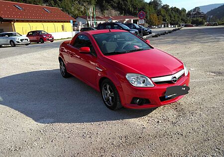 Opel Tigra Twin Top 1.4 Illusion