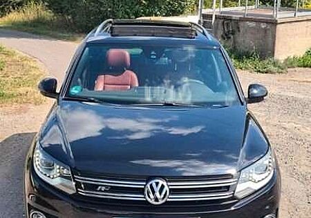 VW Tiguan Volkswagen 2.0 TDI DPF 4Motion BlueMotion Techn. DSG E