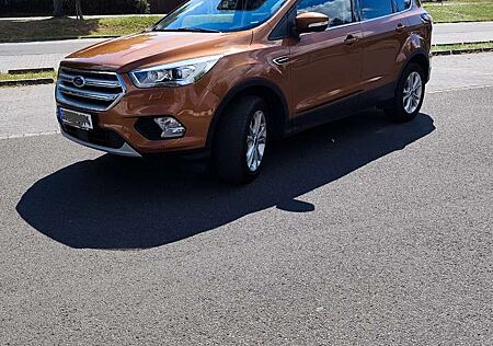 Ford Kuga gebraucht kaufen Ford Kuga 1.5 EcoBoost 2x4 Cool & Connect