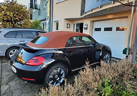 VW Beetle Volkswagen The+Cabriolet+2.0+TSI+Blue+Motion+Technolog+Karman