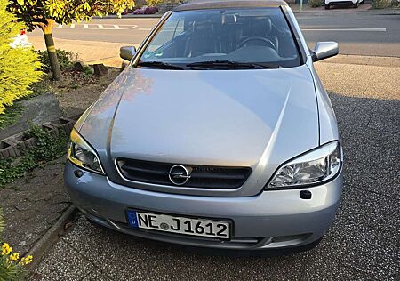 Opel Astra Cabrio 2.2 16V