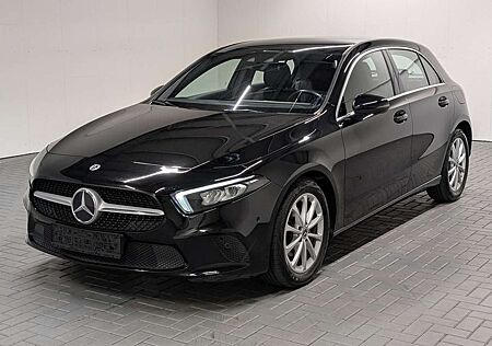 Mercedes-Benz Others A 180d LED/Kam/MBUX-AR/Leder/Navi/SHZ