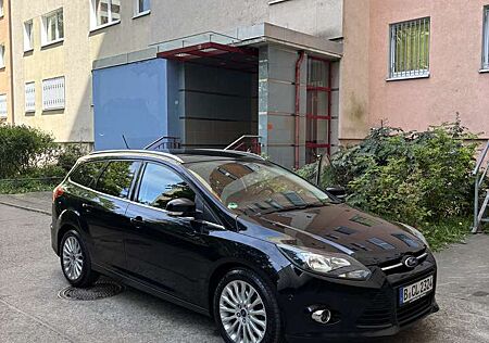 Ford Focus Turnier 2.0 TDCi DPF Titanium