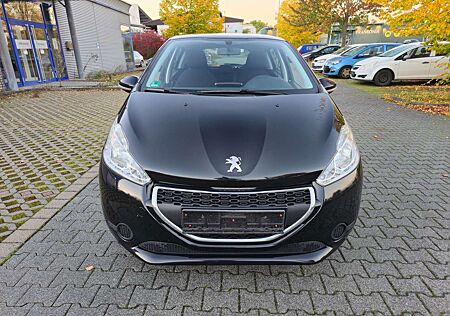 Peugeot 208 Active Zahnriemen, Wasserpumpe, Öl-Service NEU