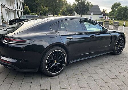 Porsche Panamera Basis
