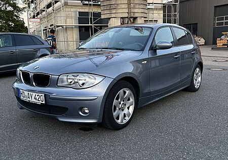 BMW 120i 120 Aut.