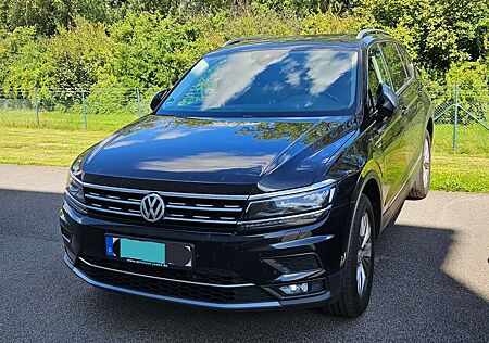 VW Tiguan Allspace Volkswagen 2.0 TDI 4M DSG StandHZ AHK