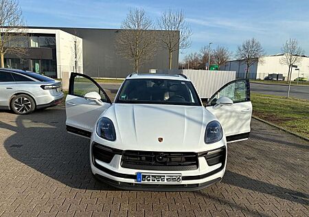 Porsche Macan PDK