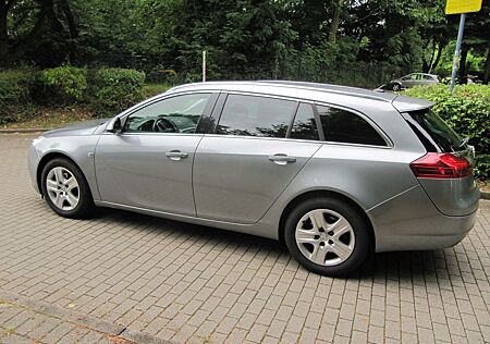 Opel Insignia Sports Tourer Diesel 2.0 CDTI Sports Tour