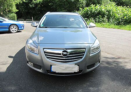Opel Insignia Sports Tourer Diesel 2.0 CDTI Sports Tour