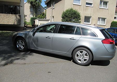 Opel Insignia Sports Tourer Diesel 2.0 CDTI Sports Tour