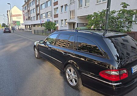 Mercedes-Benz E 350 T (211.256)