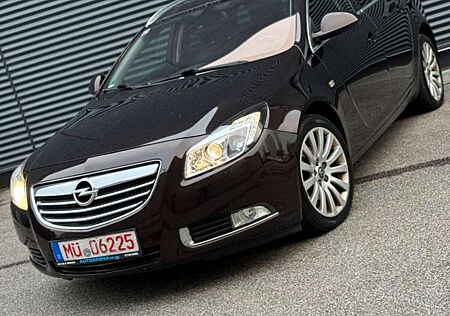 Opel Insignia A ST SPORT/PANO/SHZ/EL.HECK/MEMORY/TÜV