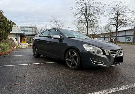 Volvo V60 Ocean Race, Standklima, Sitzheizung