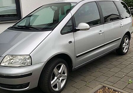 VW Sharan Volkswagen 2.0 TDI Comfortline