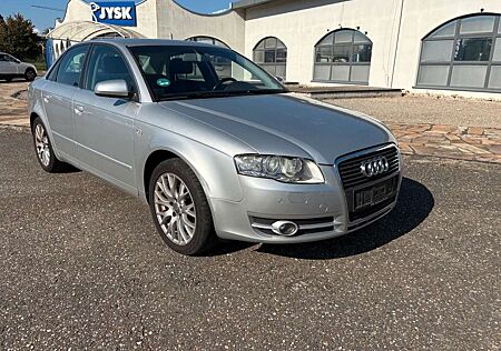 Audi A4 Lim. 2.0 TDI Tüv 9/27 6 Gang 8Fachbereift