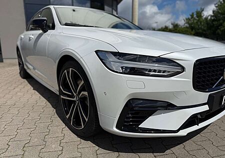 Volvo S90 Ultimate Dark Recharge Plug-In AWD UPE ~95000€